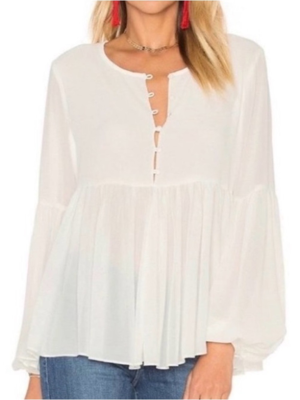 L'Academie White Button-Front Peasant Blouse with Bishop Sleeves